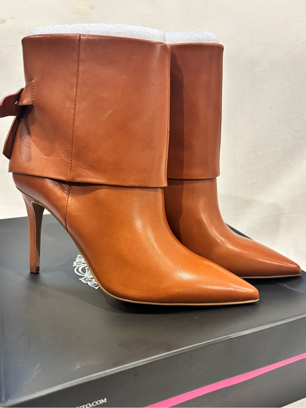 Vince Camuto Cognac Leather Pointed-Toe Stiletto Ankle Boots - Woman’s 8 NWT - Picture 6 of 11